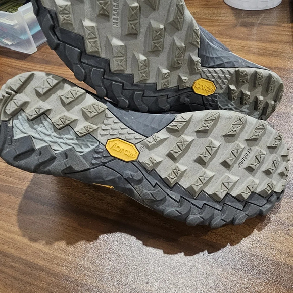 Merrell Gray and Blue Women's Athletic Shoes - Picture 7 of 7